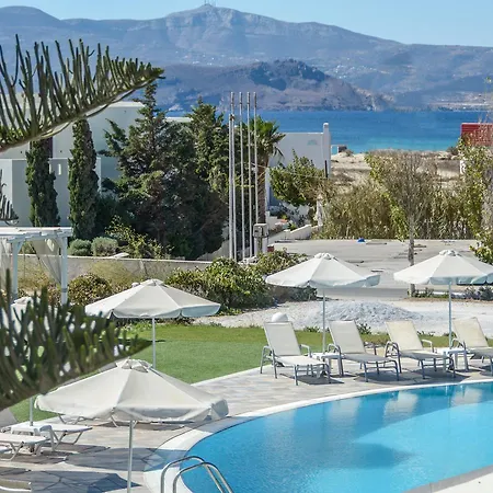 Lägenhetshotell Birikos & 4*