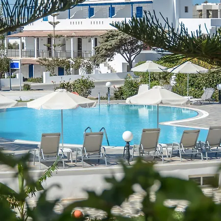 Lägenhetshotell Birikos &