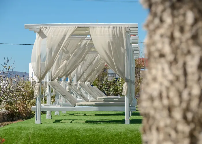 公寓式酒店 Birikos & 4*