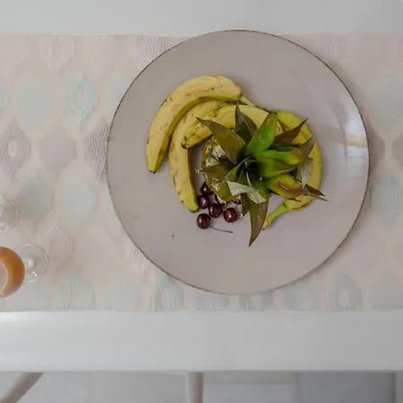 Birikos & Lejlighedshotel