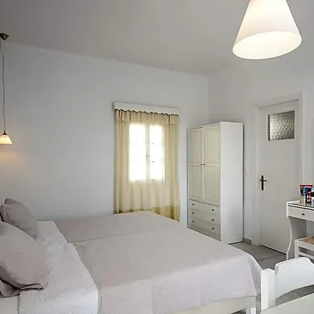 Birikos & Agios Prokopios (Naxos)