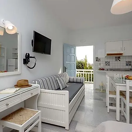 Birikos & 4* Agios Prokopios (Naxos)