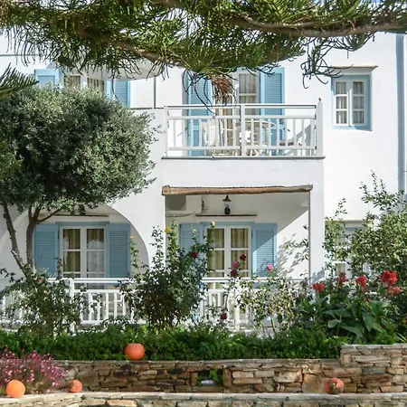 Birikos & Lejlighedshotel