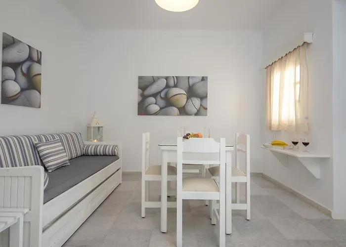 Birikos & מלון דירות איוס פרוקופיוס